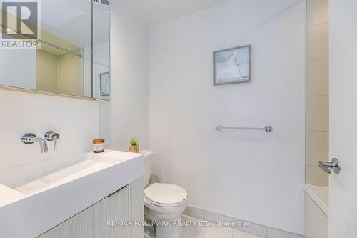 1207 - 20 Richardson Street, Toronto, ON - Indoor Photo Showing Bathroom