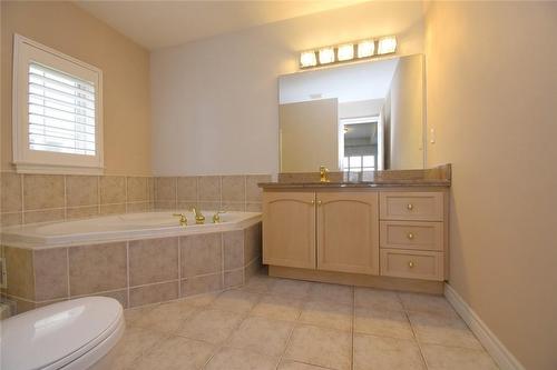 484 Millen Road|Unit #15, Stoney Creek, ON - Indoor Photo Showing Bathroom