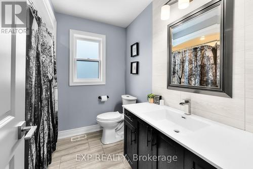 4026 Village Creek Drive, Fort Erie, ON - Indoor Photo Showing Bathroom