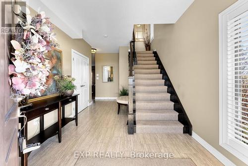 4776 Victor Drive, Niagara Falls, ON - Indoor Photo Showing Other Room