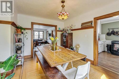 534 Maple Ave, Hamilton, ON - Indoor Photo Showing Dining Room