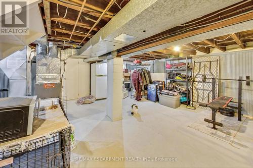 534 Maple Ave, Hamilton, ON - Indoor Photo Showing Basement