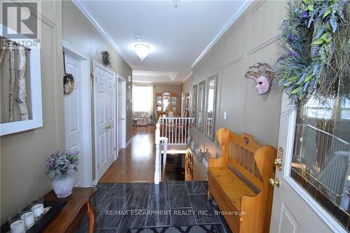 5 Greentrail Drive E, Hamilton, ON - Indoor Photo Showing Other Room