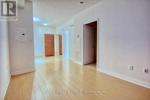 3211 - 15 Iceboat Terrace, Toronto, ON - Indoor Photo Showing Other Room