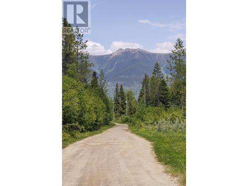 3180 Garrett Road, Mcbride, BC 