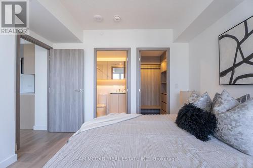 4002 - 38 Widmer Street, Toronto, ON - Indoor Photo Showing Bedroom