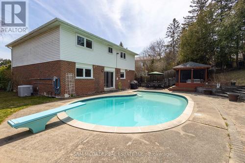 1467 Flaminia Crt, Mississauga, ON - Outdoor With In Ground Pool With Exterior