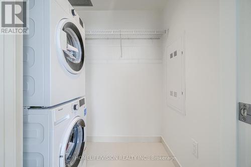 2211 - 15 Lower Jarvis Street, Toronto, ON - Indoor Photo Showing Laundry Room