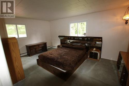 217 6Th Street, Nakusp, BC - Indoor Photo Showing Bedroom