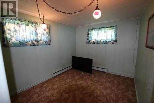 217 6Th Street, Nakusp, BC - Indoor Photo Showing Other Room