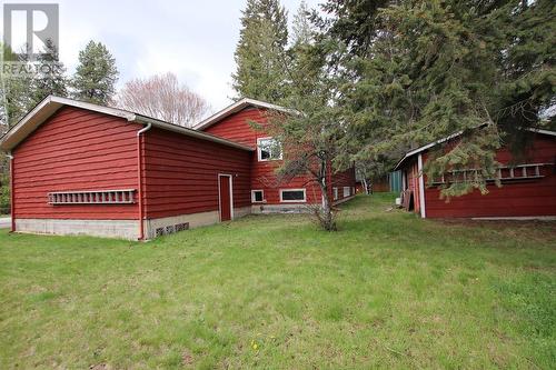 217 6Th Street, Nakusp, BC - Outdoor With Exterior