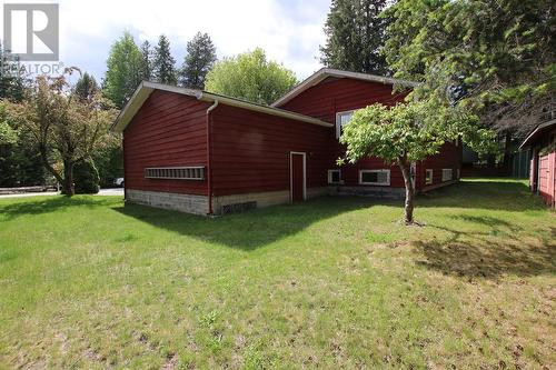 217 6Th Street, Nakusp, BC - Outdoor With Exterior