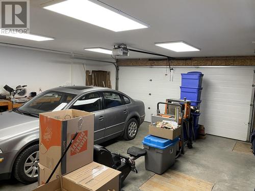 81 Willow Shore Road Unit# 4B, Vernon, BC - Indoor Photo Showing Garage