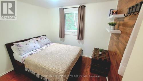 1047 Colony Trail E, Bracebridge, ON - Indoor Photo Showing Bedroom