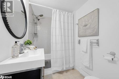 34 Ridley Street, Ameliasburg, ON - Indoor Photo Showing Bathroom
