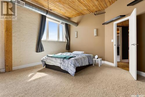 302 2206 Dewdney Avenue, Regina, SK - Indoor Photo Showing Bedroom