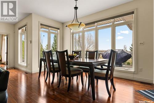 390 Fairway Road, White City, SK - Indoor Photo Showing Dining Room