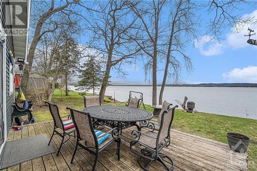 714 Bayview Drive, Woodlawn, ON - Outdoor With Deck Patio Veranda