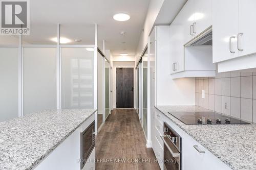 2609 - 426 University Avenue, Toronto, ON - Indoor Photo Showing Kitchen With Upgraded Kitchen