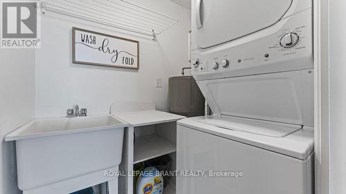907 - 600 Talbot Street, London, ON - Indoor Photo Showing Laundry Room