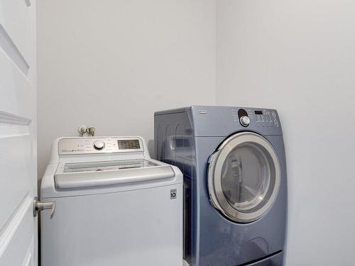 Laundry room - 630 Rue Garda, L'Épiphanie, QC - Indoor Photo Showing Laundry Room