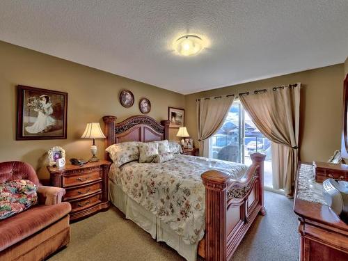 1006 Norview Road, Kamloops, BC - Indoor Photo Showing Bedroom