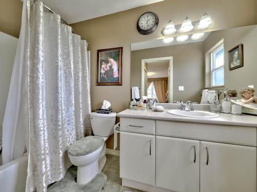 1006 Norview Road, Kamloops, BC - Indoor Photo Showing Bathroom