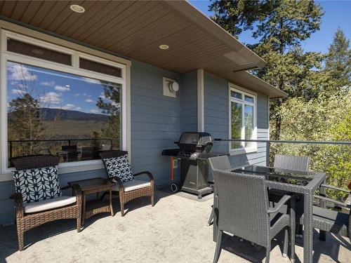 9837 Crofton Road, Lake Country, BC - Outdoor With Deck Patio Veranda With Exterior