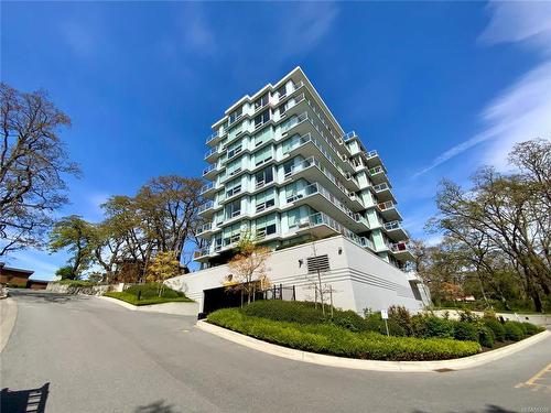 101-4011 Rainbow Hill Lane, Saanich, BC - Outdoor With Facade