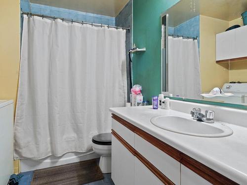 Salle de bains - 2348  - 2352 Rue Cuvillier, Montréal (Mercier/Hochelaga-Maisonneuve), QC - Indoor Photo Showing Bathroom
