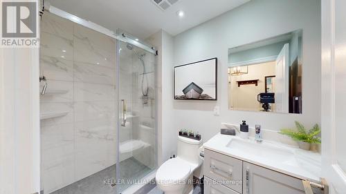 1001 - 2087 Lake Shore Boulevard W, Toronto, ON - Indoor Photo Showing Bathroom