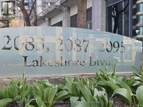 1001 - 2087 Lake Shore Boulevard W, Toronto, ON - Outdoor With View