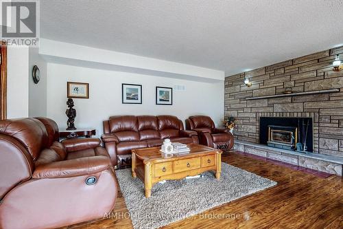 6050 Cedar Park Road, Clarington, ON - Indoor Photo Showing Living Room With Fireplace