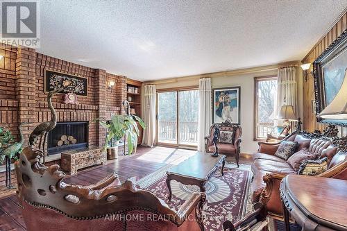 6050 Cedar Park Road, Clarington, ON - Indoor Photo Showing Living Room With Fireplace