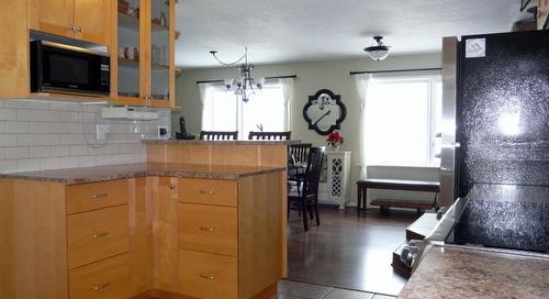 4950 Siminoff Road, Grand Forks, BC - Indoor Photo Showing Kitchen