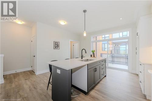 271 Grey Silo Road Unit# 65, Waterloo, ON - Indoor Photo Showing Kitchen With Double Sink