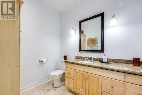 2541 Nichols Drive, Oakville, ON - Indoor Photo Showing Bathroom