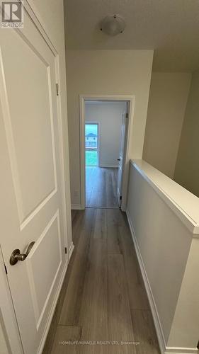 E21 - 261 Woodbine Avenue, Kitchener, ON - Indoor Photo Showing Other Room
