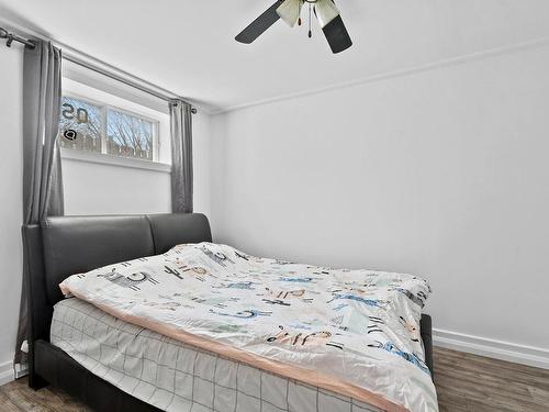 Bedroom - 255 Rue Valérie, Saint-Lin/Laurentides, QC - Indoor Photo Showing Bedroom