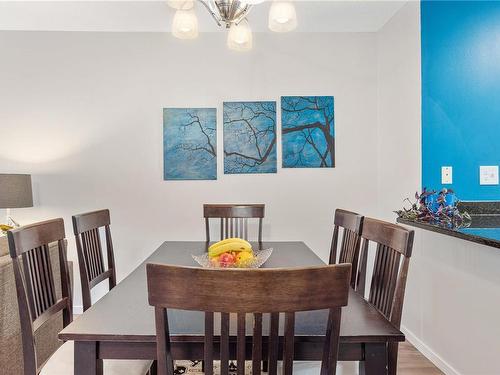 6058 Cedar Grove Dr, Nanaimo, BC - Indoor Photo Showing Dining Room