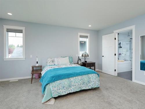 6243 Averill Dr, Duncan, BC - Indoor Photo Showing Bedroom