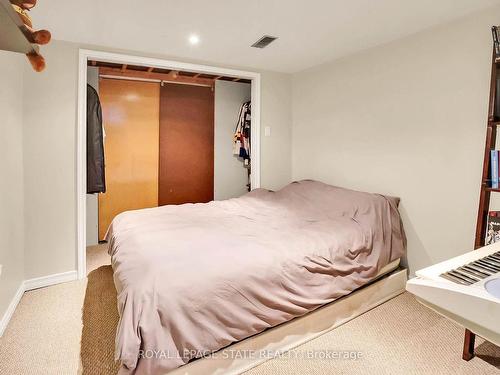 450 Bunting Rd, St. Catharines, ON - Indoor Photo Showing Bedroom