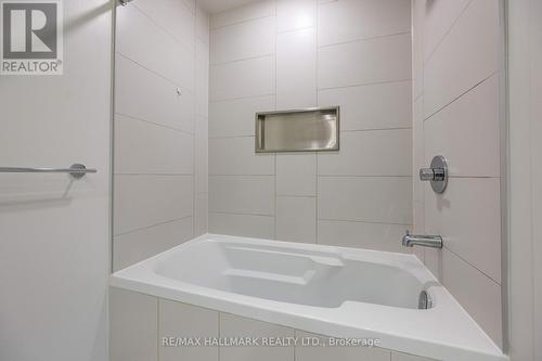 2607 - 20 Richardson Street, Toronto, ON - Indoor Photo Showing Bathroom