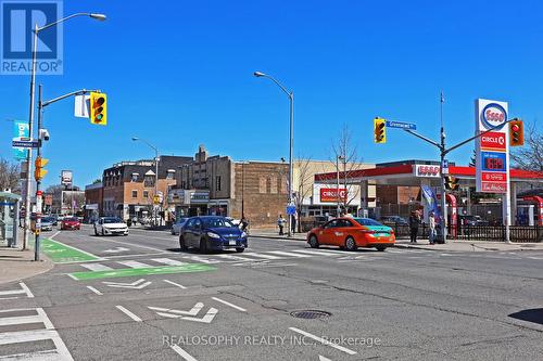 1170 Danforth Avenue, Toronto, ON 