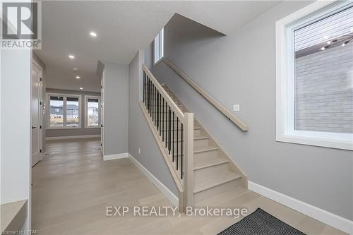 2688 Heardcreek Trail, London, ON - Indoor Photo Showing Other Room