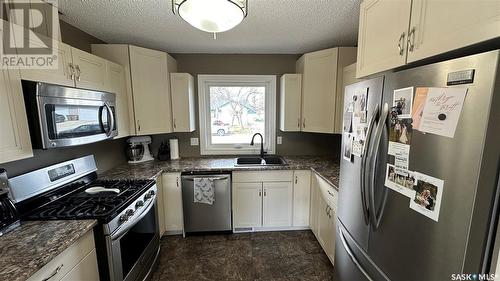 1706 98Th Street, Tisdale, SK - Indoor Photo Showing Kitchen With Double Sink
