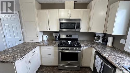 1706 98Th Street, Tisdale, SK - Indoor Photo Showing Kitchen