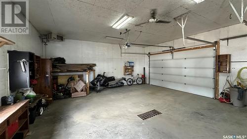 1706 98Th Street, Tisdale, SK - Indoor Photo Showing Garage