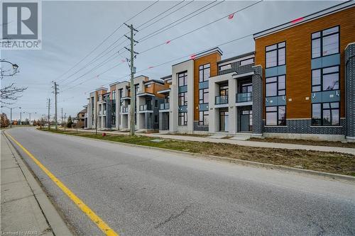 271 Grey Silo Road Unit# 68, Waterloo, ON - Outdoor With Facade