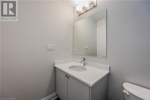 271 Grey Silo Road Unit# 67, Waterloo, ON - Indoor Photo Showing Bathroom